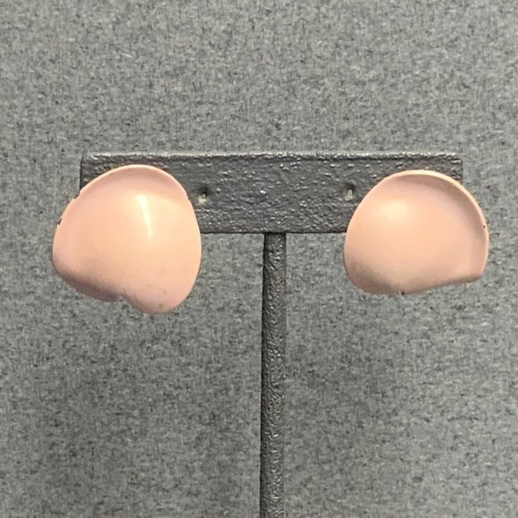 Vintage Jewelry - Pierced Earrings As Is Barbie Pink Pearl Petal Retro Vintage Soft Girl Granny